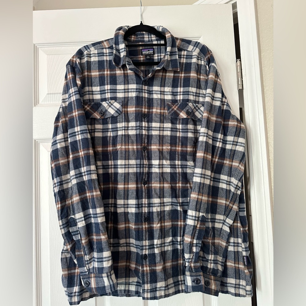 Patagonia Organic Cotton Plaid Shirt in Blue and Brown